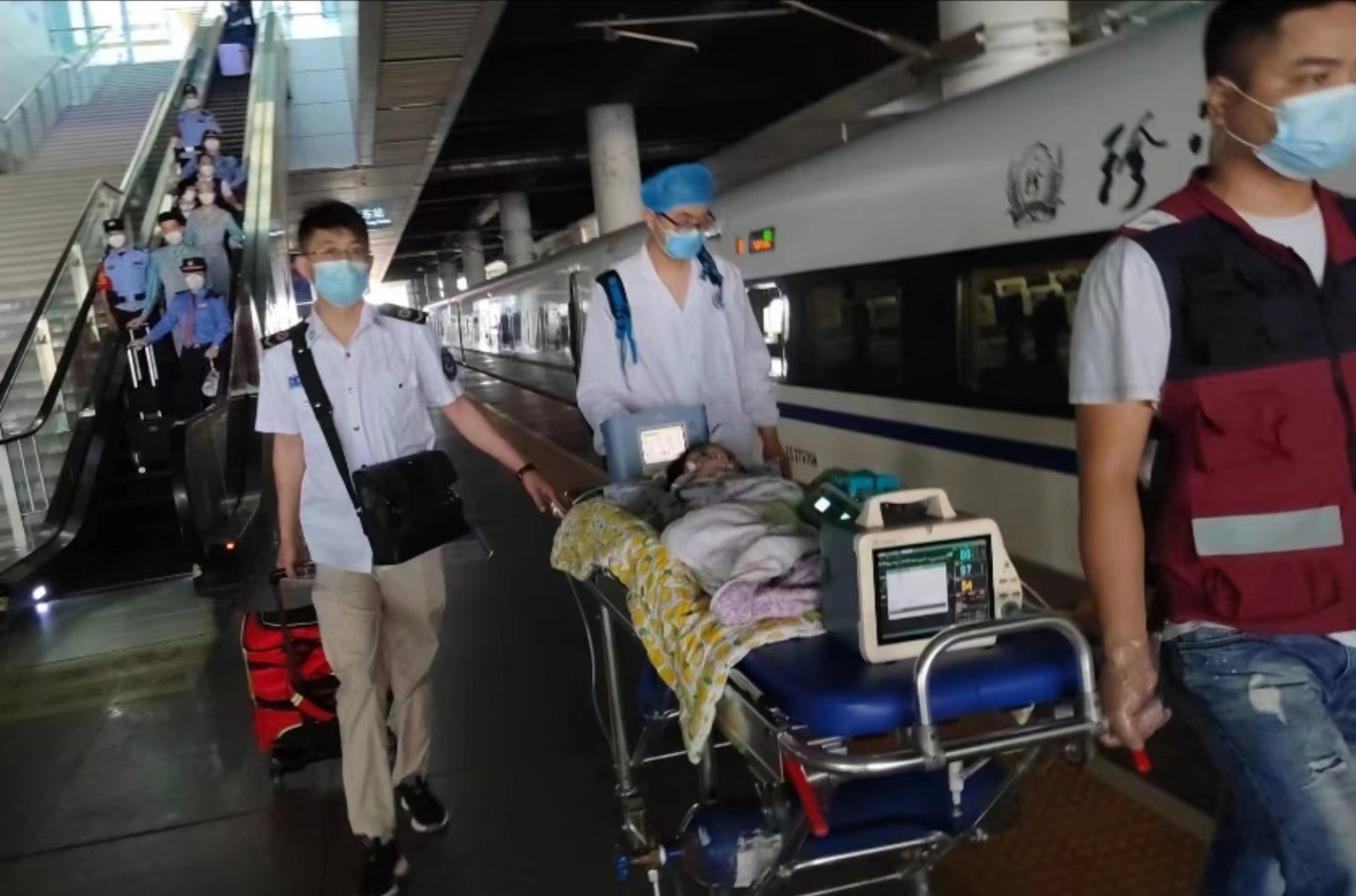 泗县高铁转运公司